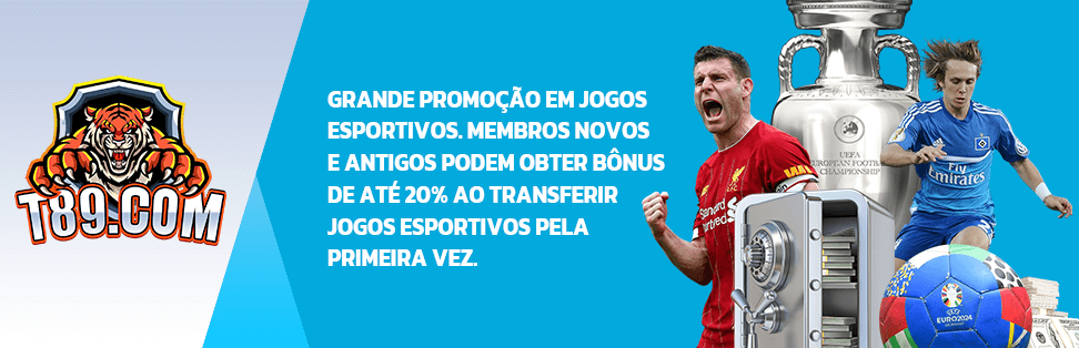 apostador aposta durante o sorteio mega sena